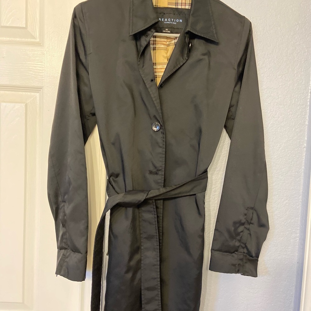 Kenneth Cole Black Trench Coat Elegant Outerwear